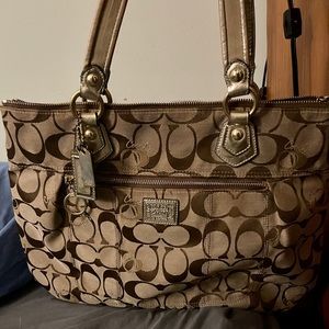 COACH PURSE! great condition